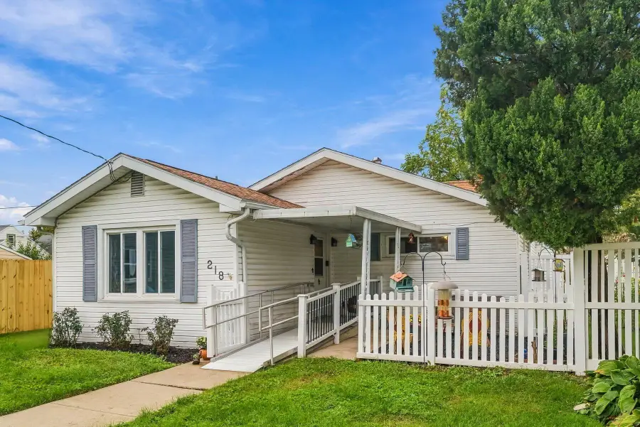 218 Merchant Avenue, Marion, OH 43302 - #3