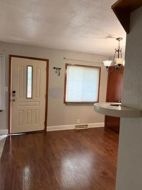 1276 Minnesota Avenue, Columbus, OH 43211 - #3