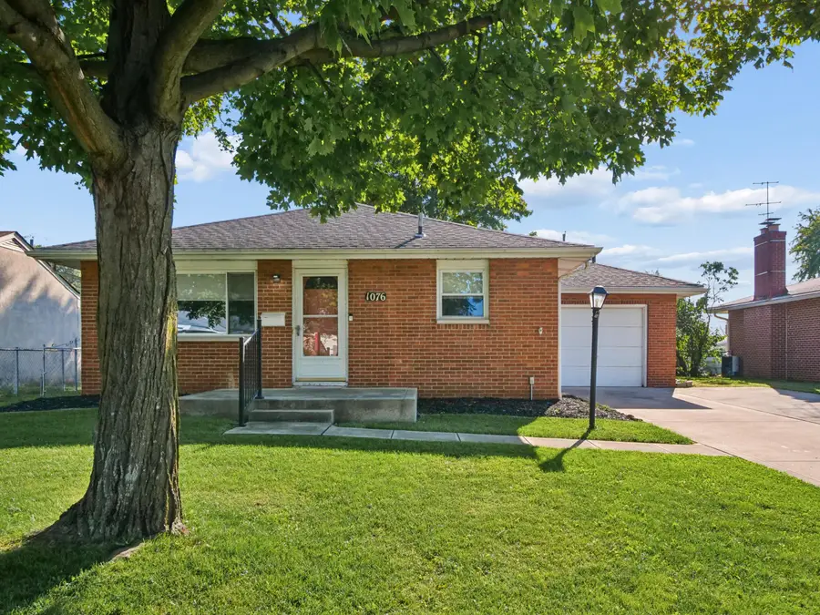 1076 Chestershire Road, Columbus, OH 43204 - #3