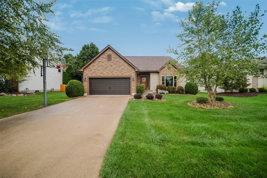 7045 Sherbrook Drive, Westerville, OH 43082 - #3
