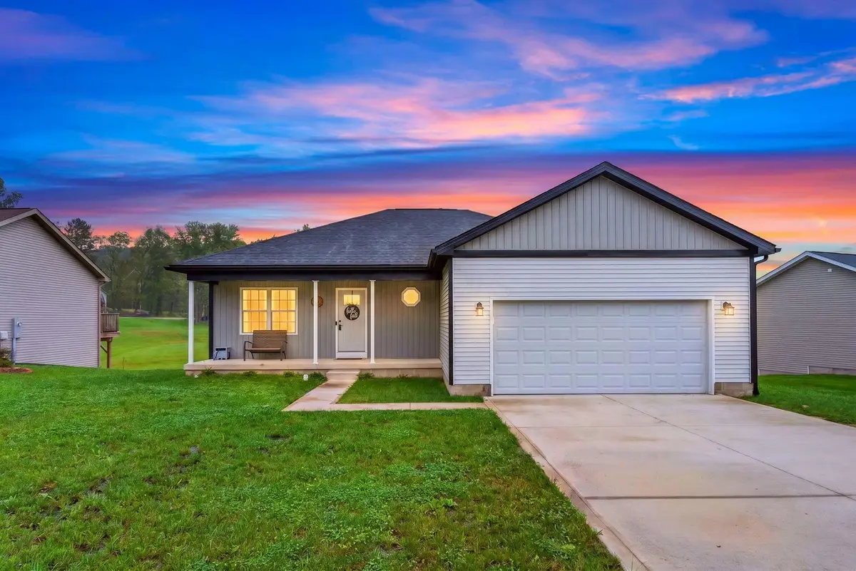 13922 Hemlock Parkway, Logan, OH 43138 - #1