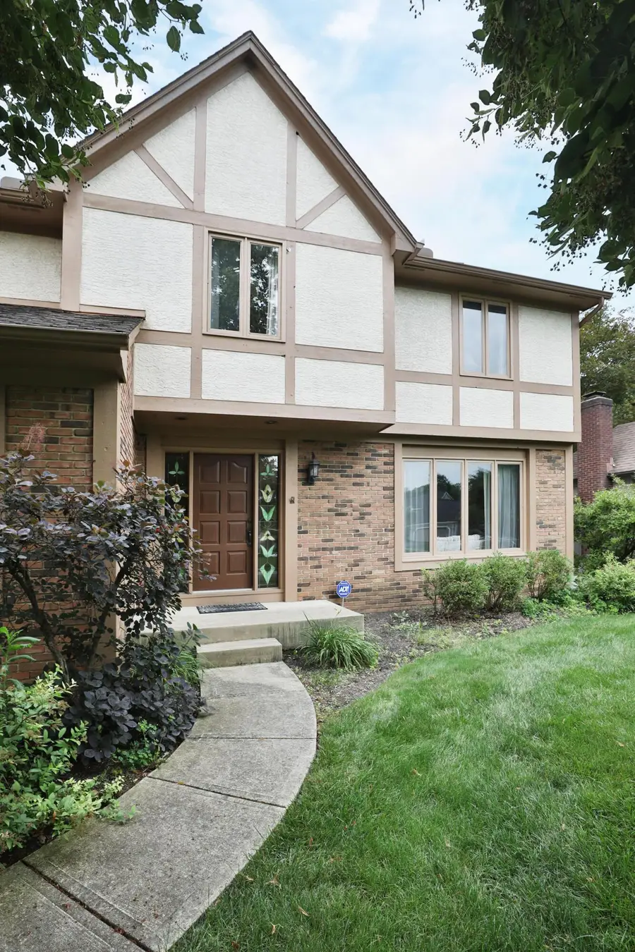 1079 Putney Drive, Columbus, OH 43085 - #2