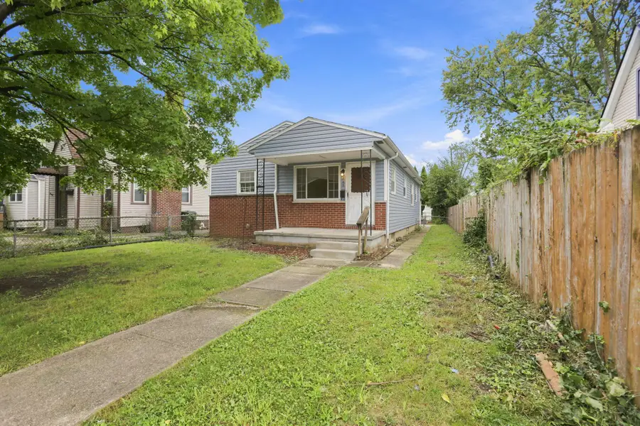 565 S Hampton Road, Columbus, OH 43213 - #2