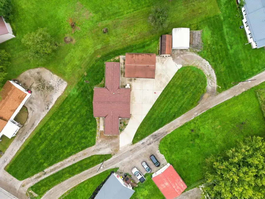 1820 Adamsville Road, Zanesville, OH 43701 - #3