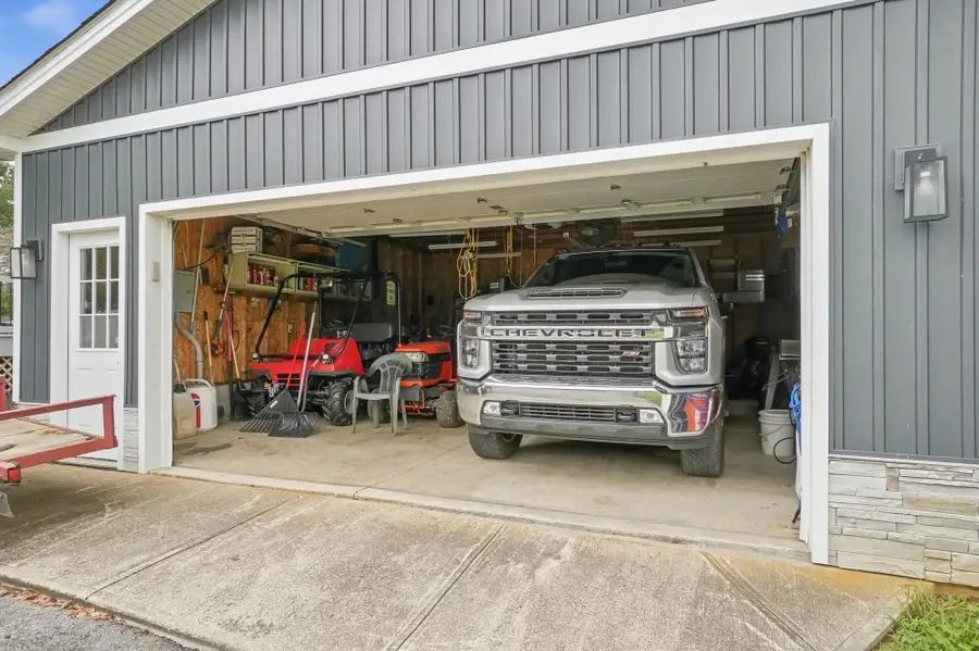 364 Leslie Drive, Wilmington, OH 45177 - #3