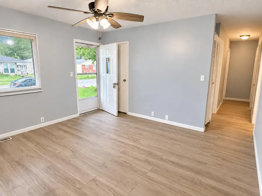466 Clinton Street, Marion, OH 43302 - #2