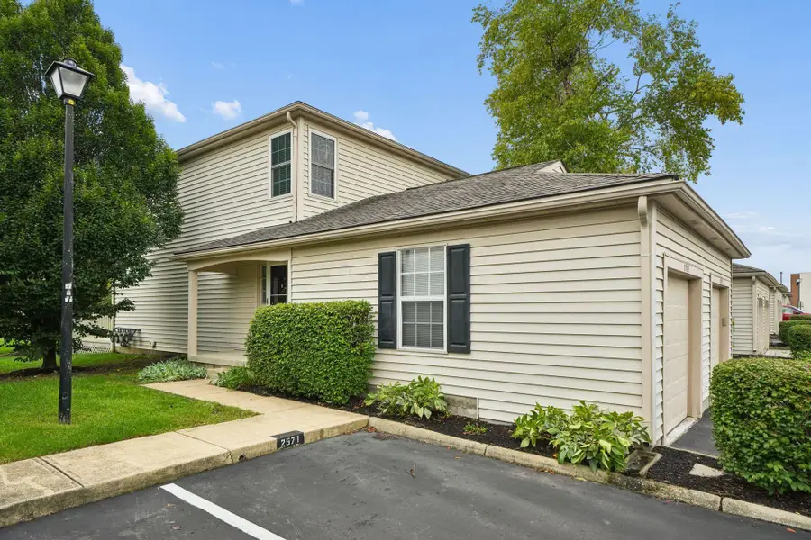 2571 Gardenia Drive, Columbus, OH 43235 - #2