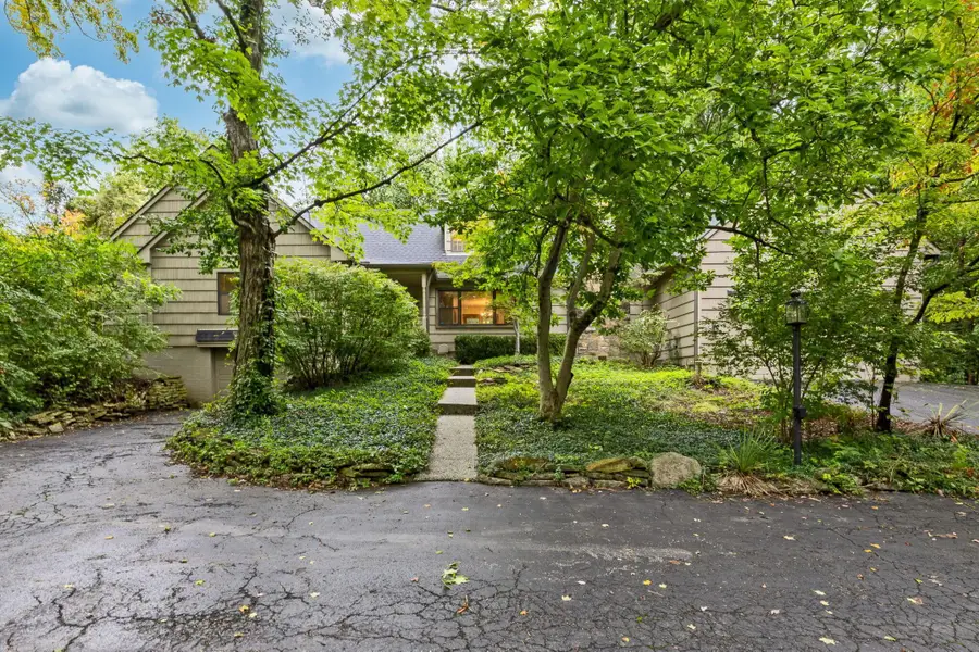 660 E Johnstown Road, Gahanna, OH 43230 - #2