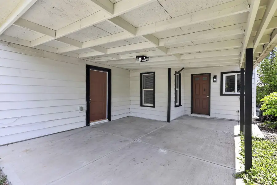 2820 Hiawatha Street, Columbus, OH 43211 - #3