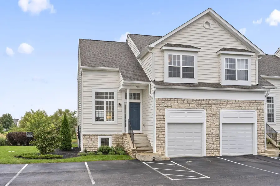 7031 Cavalcade Drive, New Albany, OH 43054 - #2