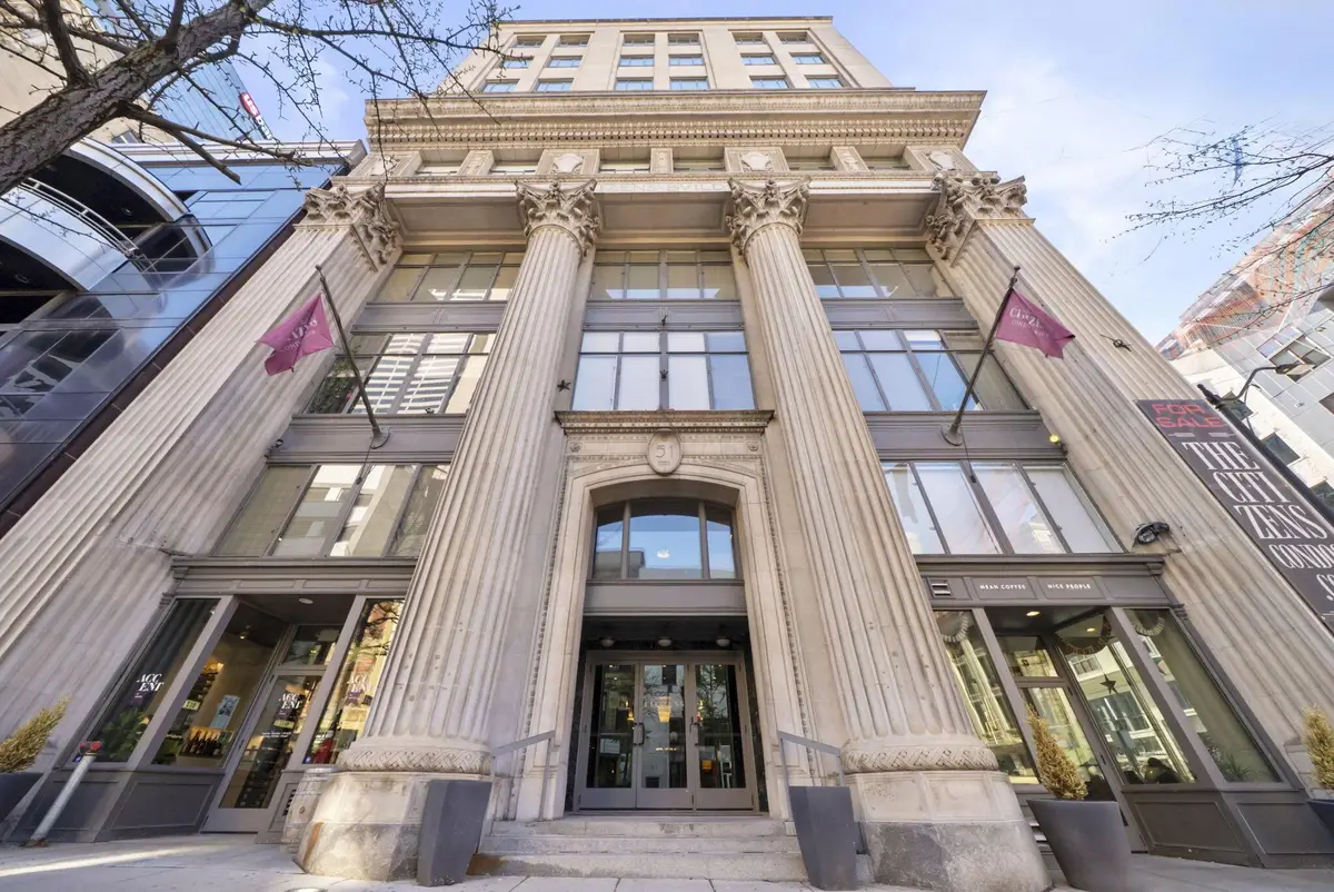 51 N High Street, Columbus, OH 43215 - #1