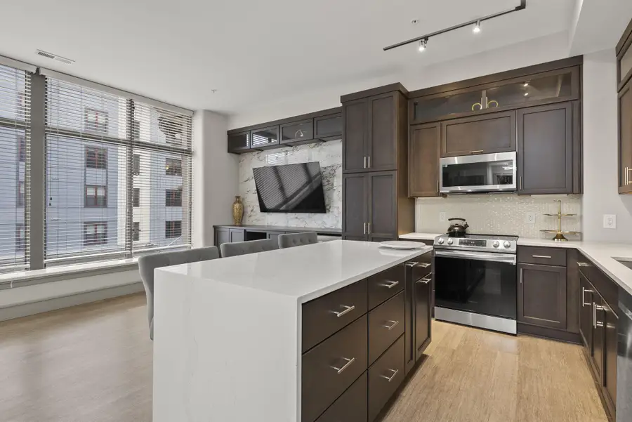 51 N High Street, Columbus, OH 43215 - #2