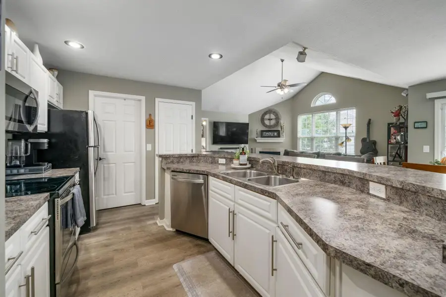 5656 Tuttle Mews Way, Dublin, OH 43016 - #2