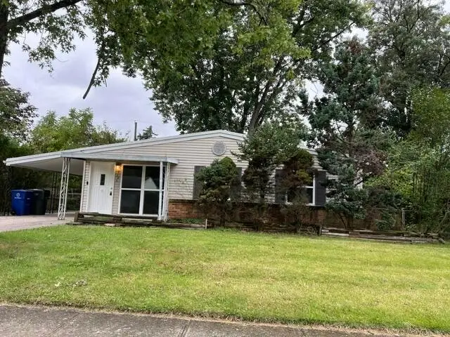 1565 Duffield Drive, Columbus, OH 43227 - #1