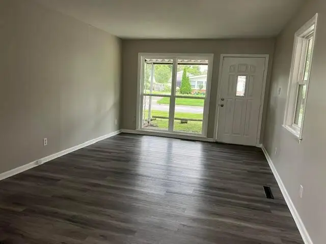 1565 Duffield Drive, Columbus, OH 43227 - #3