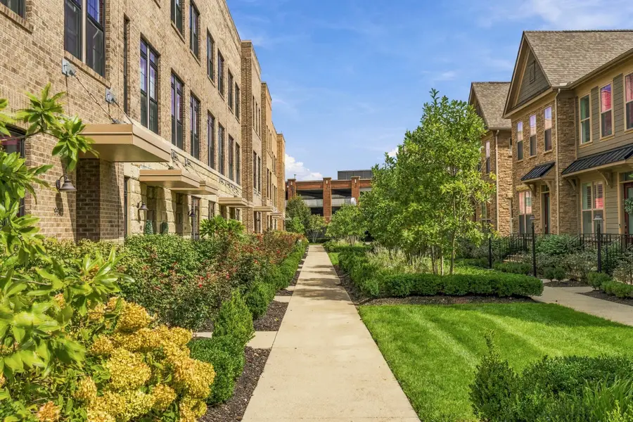 990 Pullman Place, Grandview Heights, OH 43212 - #3