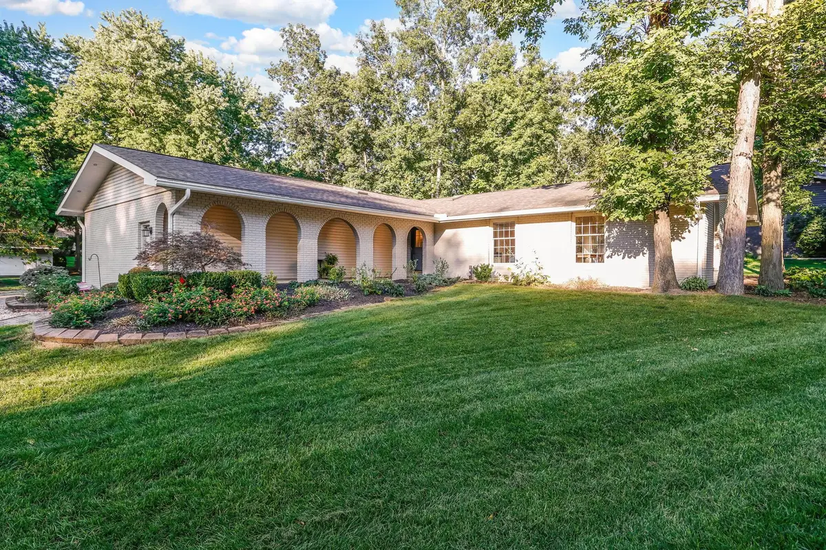 1594 Oakview Drive, Columbus, OH 43235 - #1