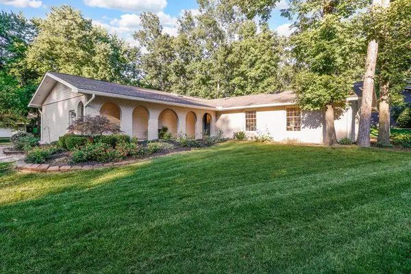 1594 Oakview Drive, Columbus, OH 43235
