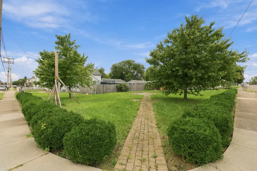 972 S Pickaway Street, Circleville, OH 43113 - #3