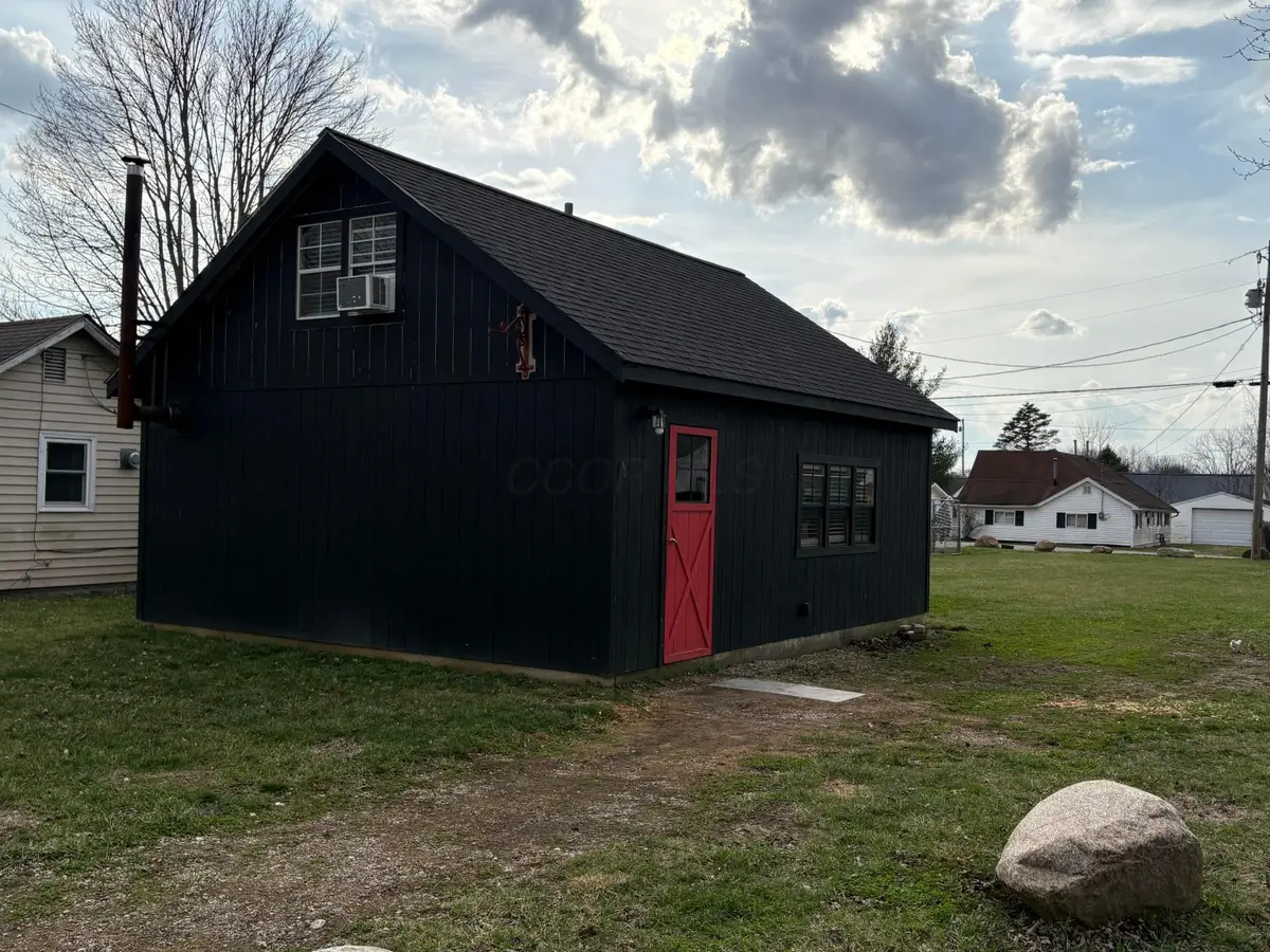 414 East Street, Williamsport, OH 43164 - #1