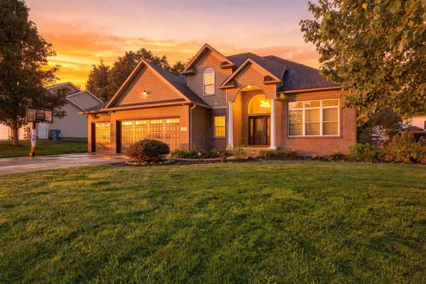 2807 Alexandria Court, Uniontown, OH 44685