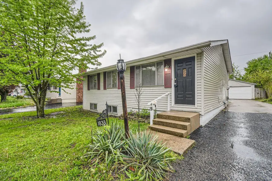 1833 Brookfield Road, Columbus, OH 43229 - #3