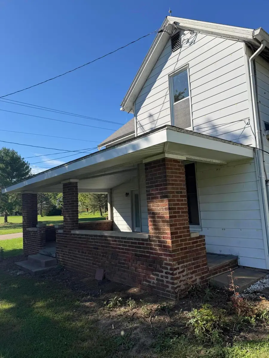 40 Allen Avenue, New Holland, OH 43145 - #2