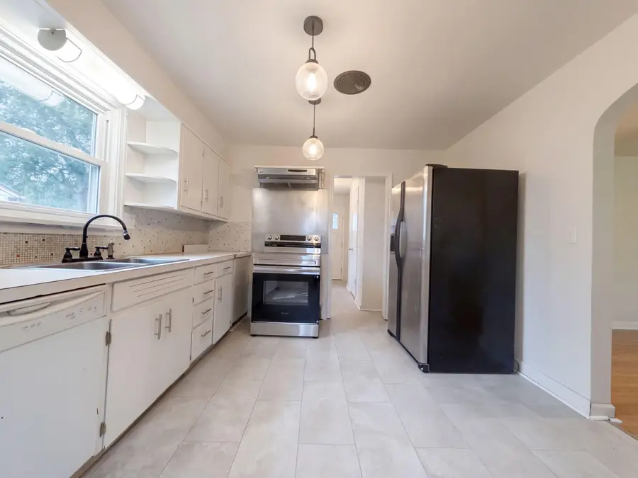 206 Bachmann Avenue, Newark, OH 43055 - #2