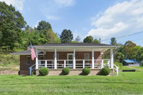 702 Zanesville Street, Beverly, OH 45715