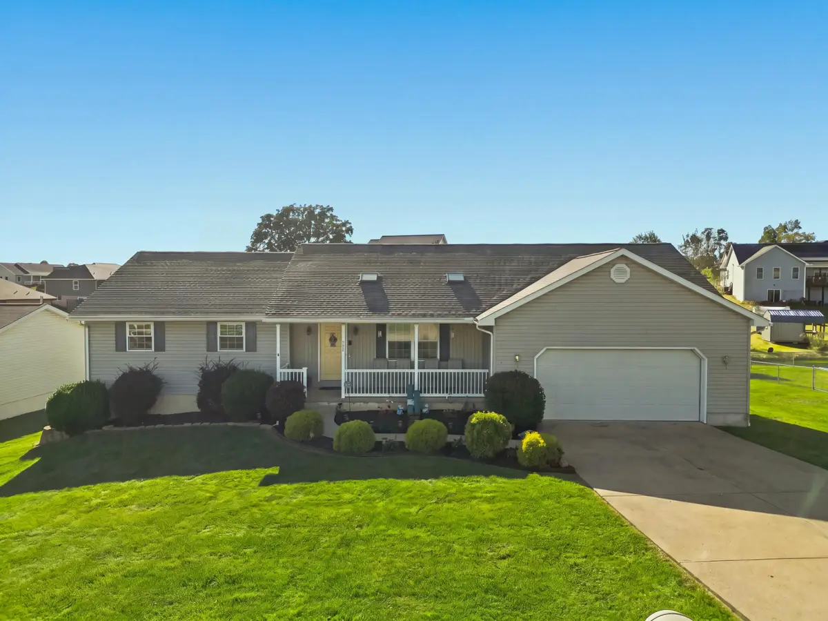 5065 Northcrest Drive, Nashport, OH 43830 - #1