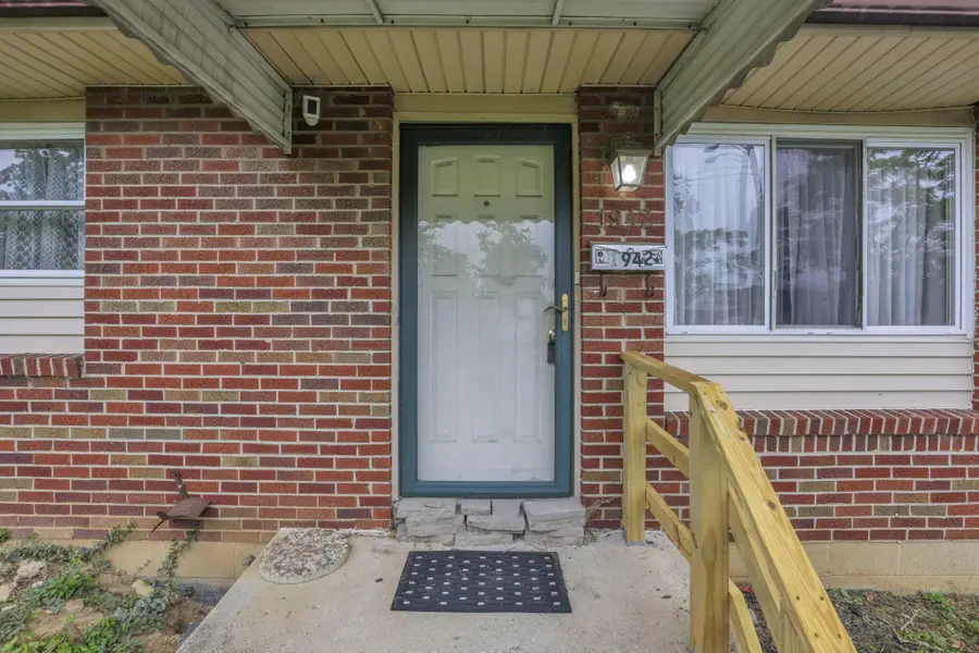 1942 Argyle Drive, Columbus, OH 43219 - #3