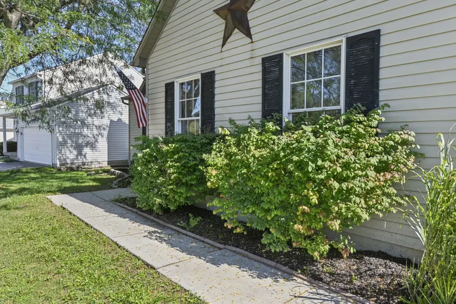 2162 Forestwind Drive, Grove City, OH 43123 - #3