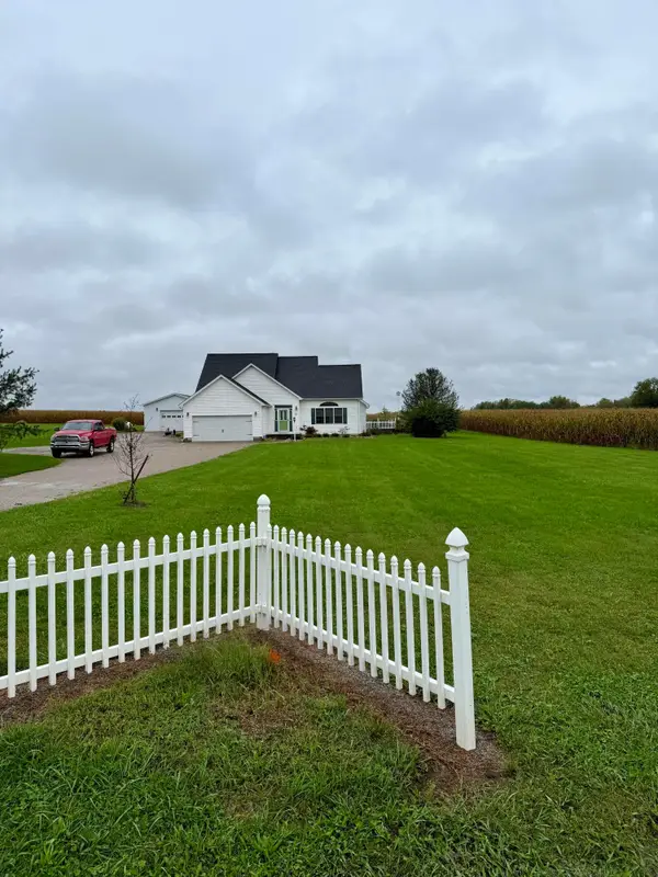 26433 Kingston Pike, Circleville, OH 43113