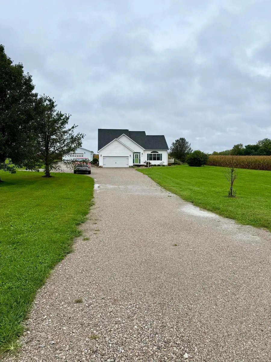 26433 Kingston Pike, Circleville, OH 43113 - #2