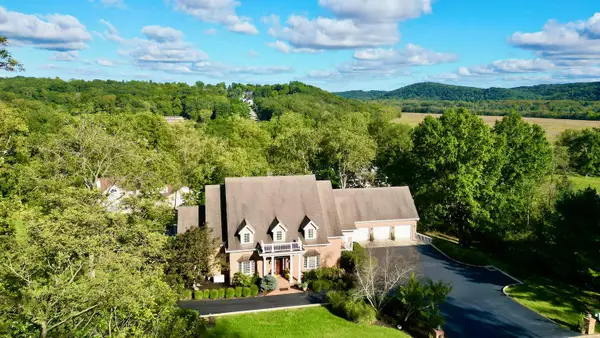 2 Watch Hill Drive, Chillicothe, OH 45601