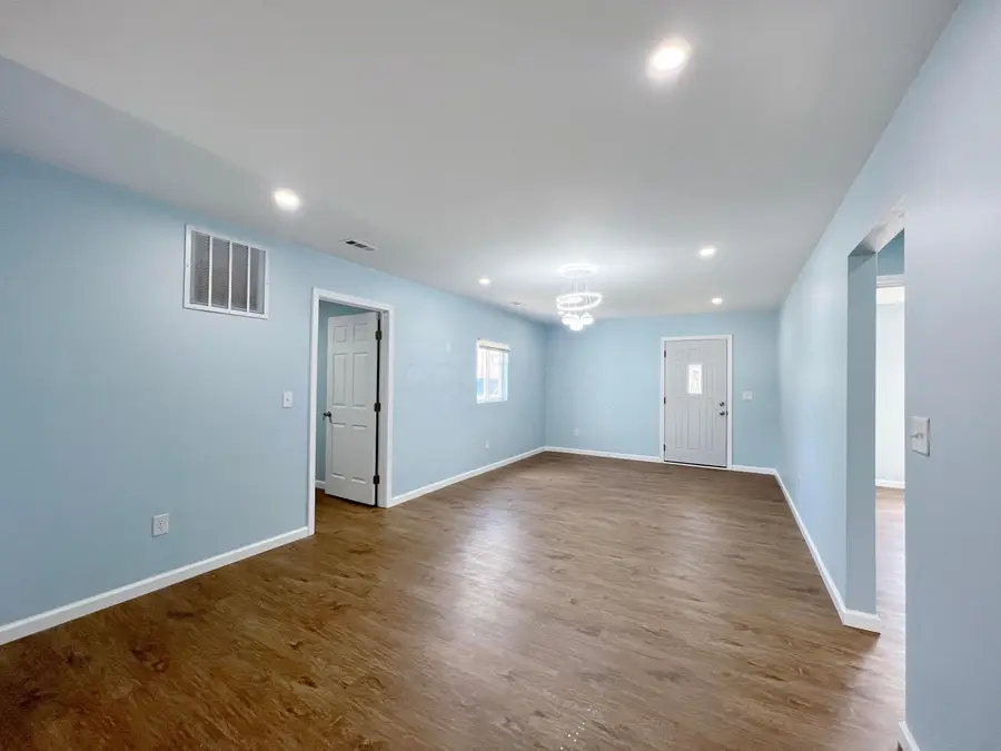 416 Silver Street, Marion, OH 43302 - #3