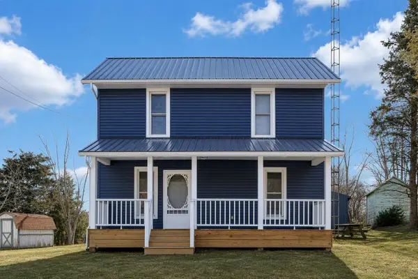 13982 Ohio 226, Lakeville, OH 44638