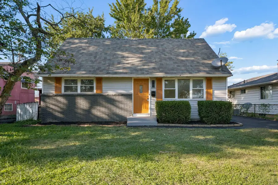 4220 Atlanta Drive, Columbus, OH 43228 - #2