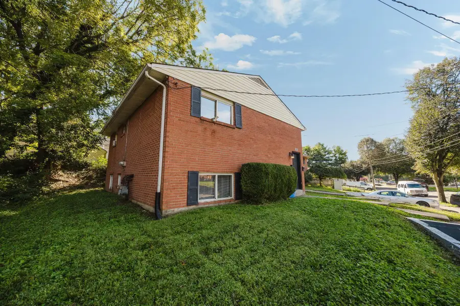 934 Ferndale Place, Bexley, OH 43209 - #2