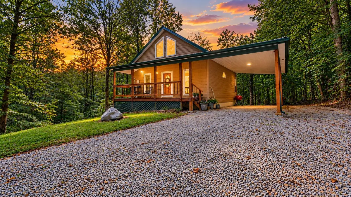 3525 Hooper Road Ne, McConnelsville, OH 43756 - #1
