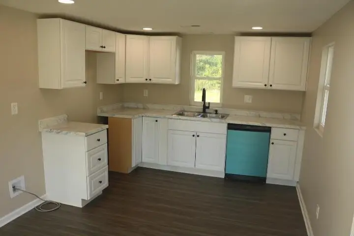 6 Yoakum Drive, Mount Vernon, OH 43050 - #3
