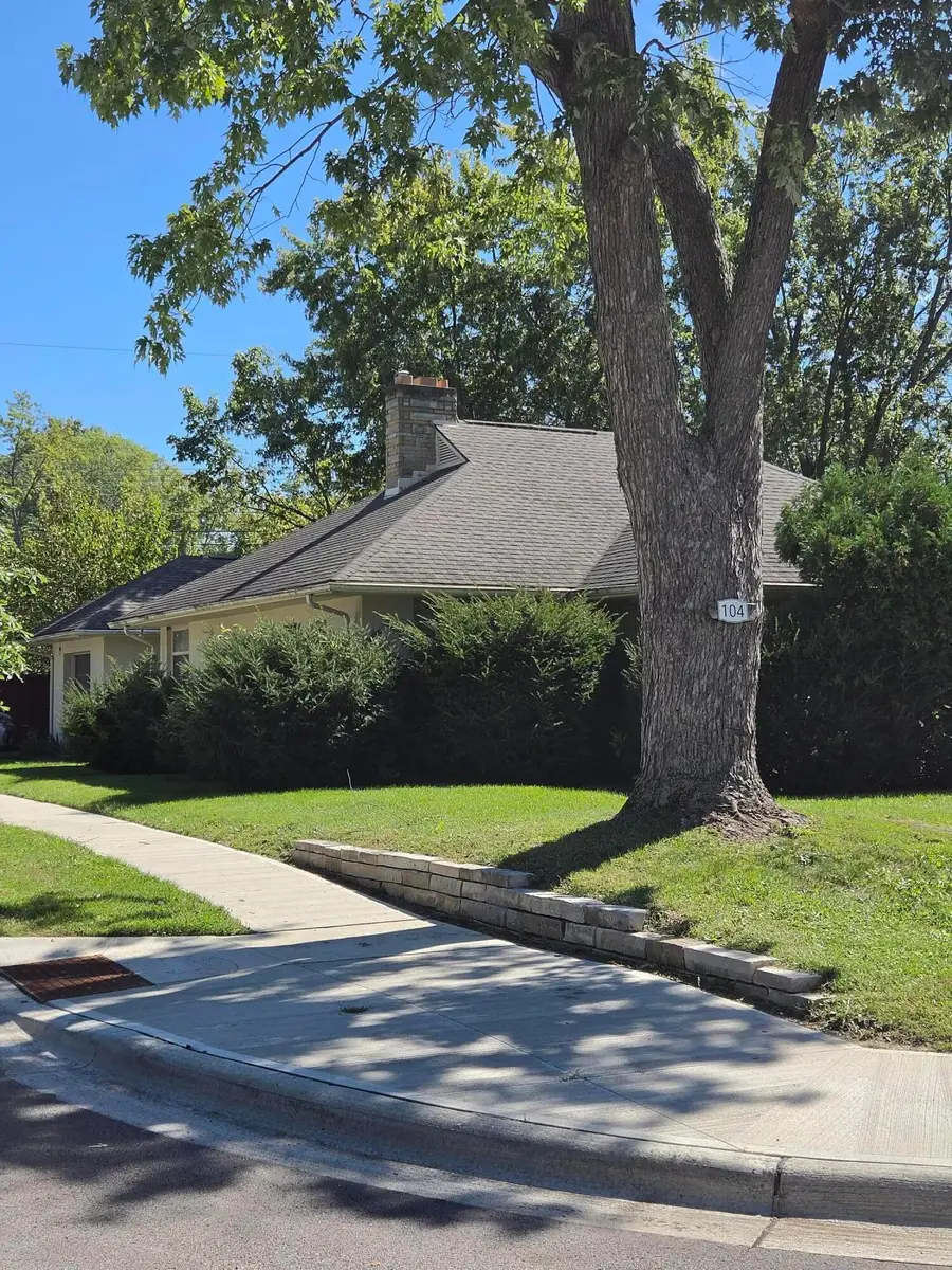 104 N Merkle Road, Columbus, OH 43209 - #3