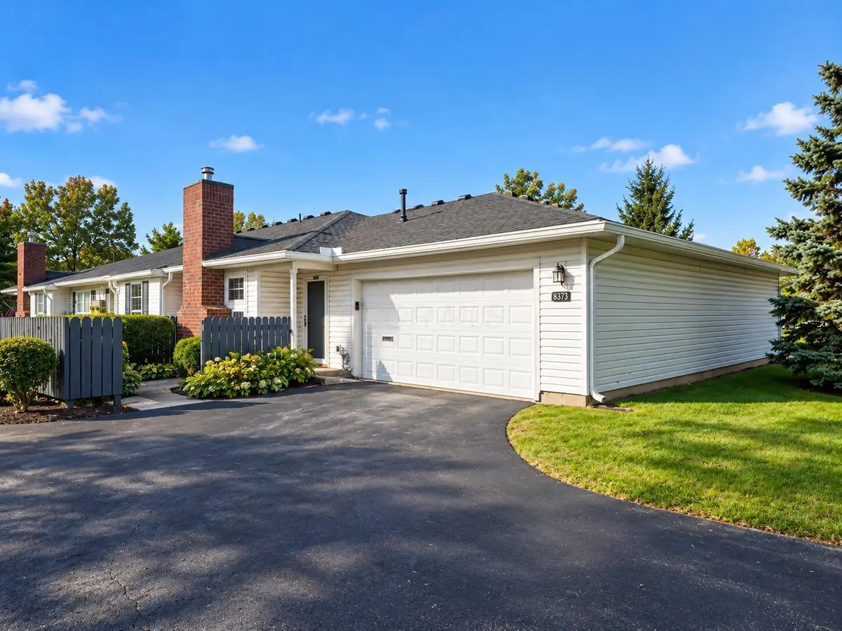 8373 Greyhawk Circle, Columbus, OH 43240 - #1