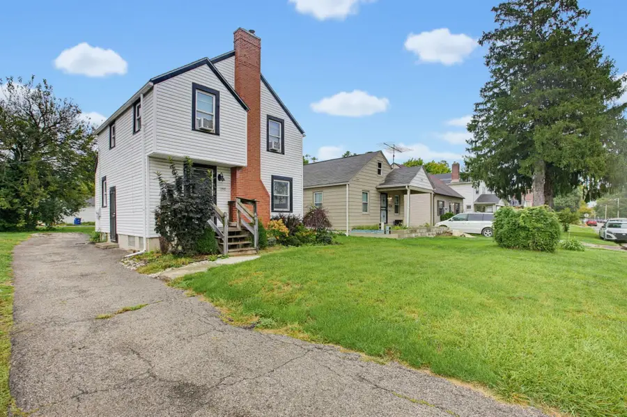 1390 Republic Avenue, Columbus, OH 43211 - #2