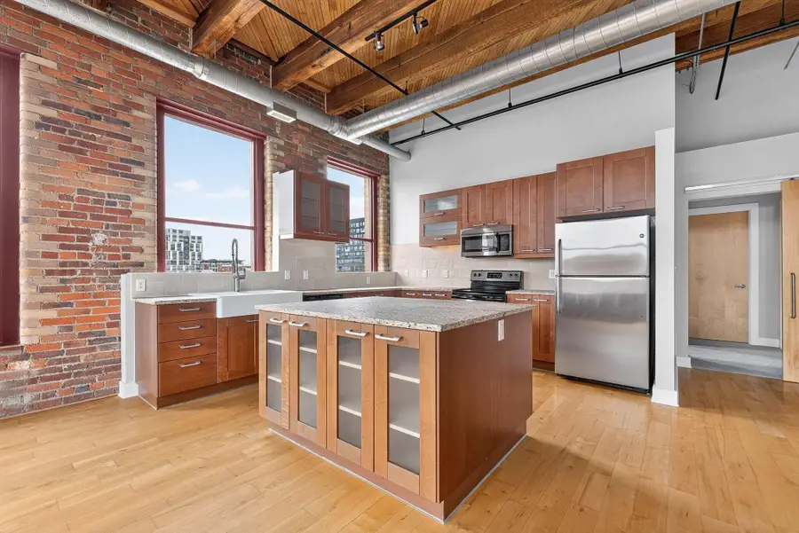 150 E Main Street, Columbus, OH 43215 - #2