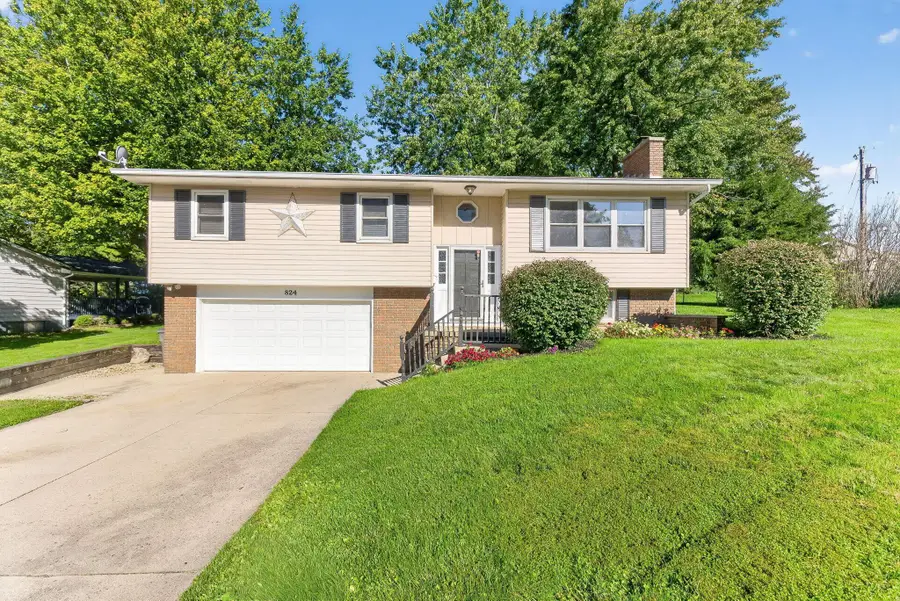 824 Ridgeview Drive, Bellefontaine, OH 43311 - #2