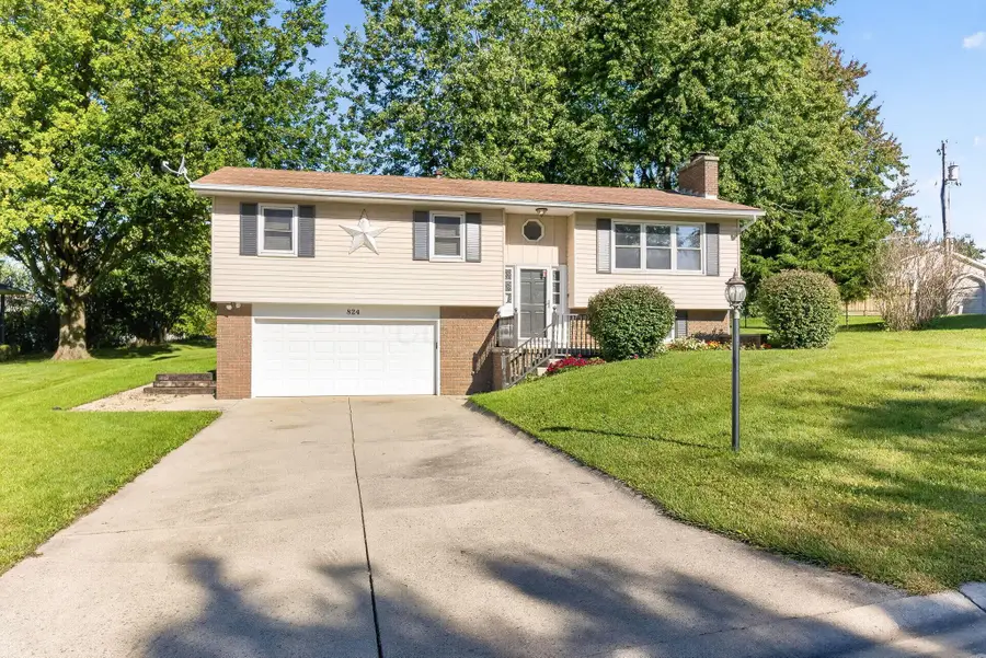824 Ridgeview Drive, Bellefontaine, OH 43311 - #3