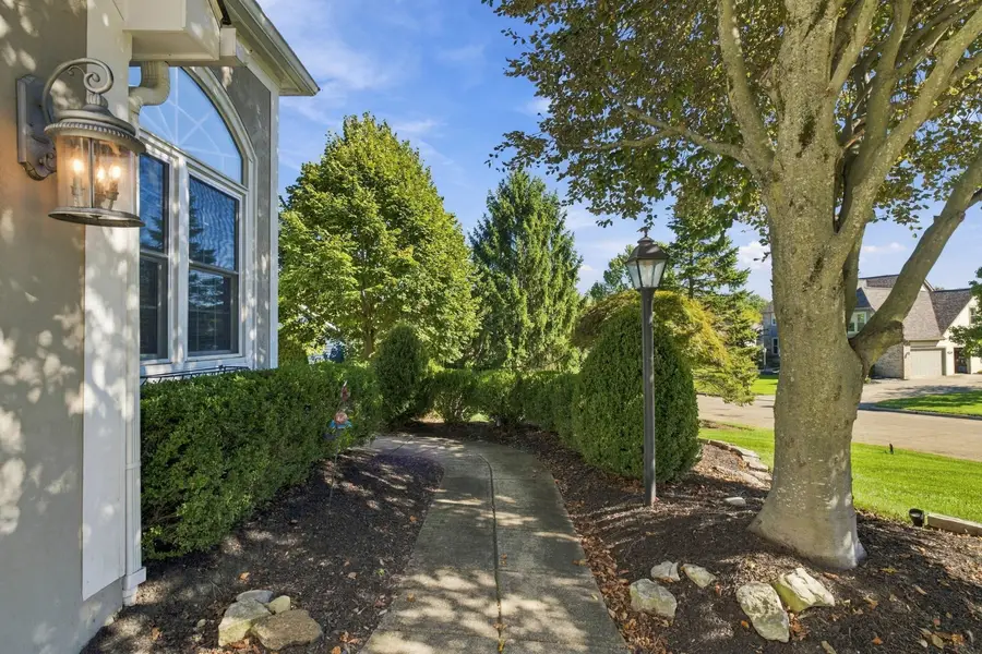 4909 Saint Andrews Circle, Westerville, OH 43082 - #3