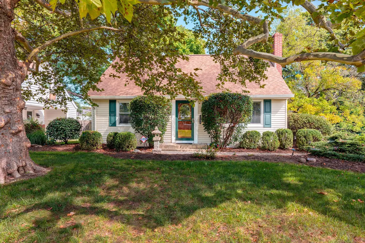 2212 Woodstock Road, Upper Arlington, OH 43221 - #1