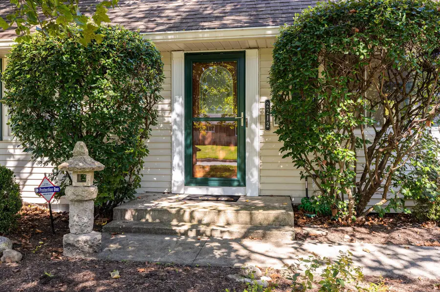 2212 Woodstock Road, Upper Arlington, OH 43221 - #3